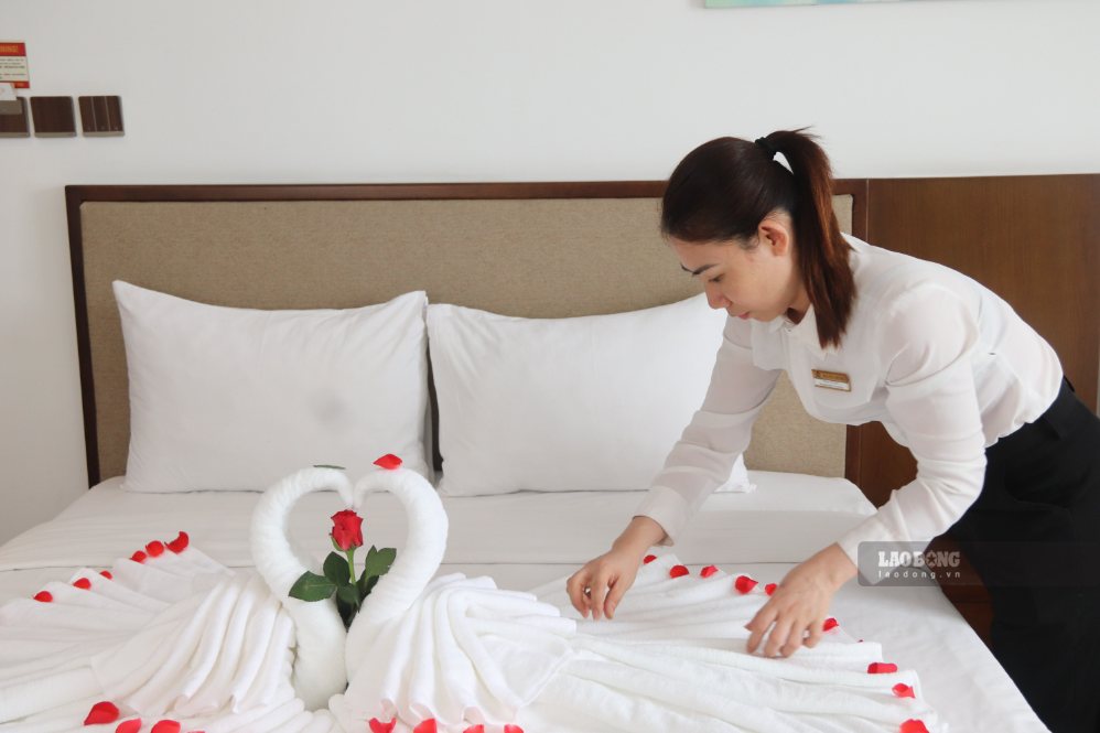 Hotels in Da Nang city are fully booked during the holidays. Photo: Nguyen Linh