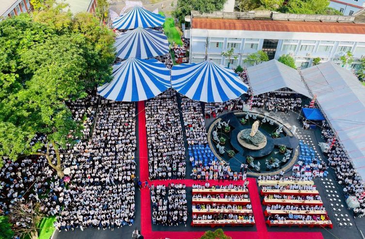 Quang cảnh buổi lễ khai giảng năm học 2025-2026 tại Trường Đại học Đồng Tháp. Ảnh: DThU cung cấp