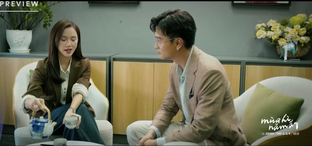 Khi trưởng thành, Tùng trở nên thành đạt và có nhiều cơ hội tiếp cận Phương. Ảnh: VFC 