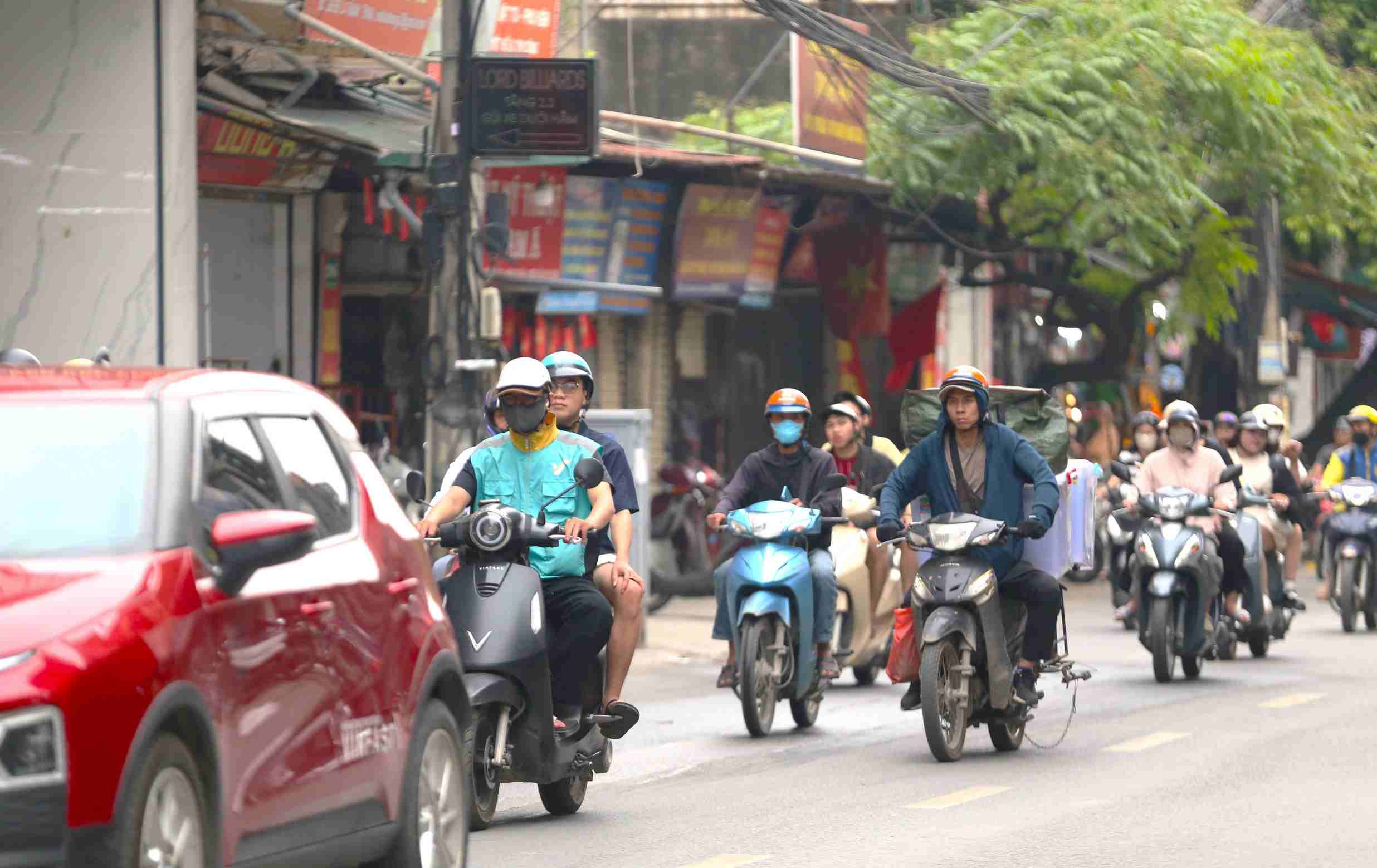 Weather forecast for tomorrow, September 1st, Hanoi sunny and hot day. Photo: Minh Vu