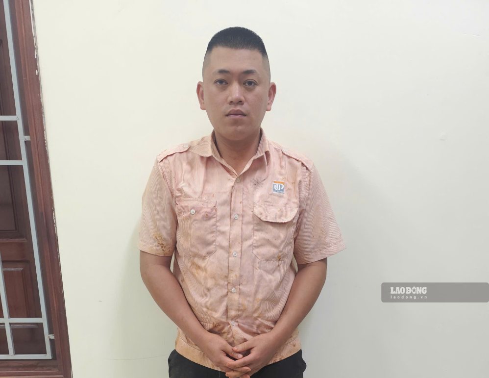 사고와 관련하여 공안 기관은 수사를 위해 롱 운전자를 구속했습니다. 사진: 공안 제공