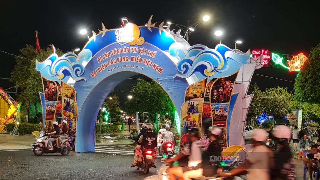 Cultural heritage gathers in Ca Mau. Photo: Nhat Ho.