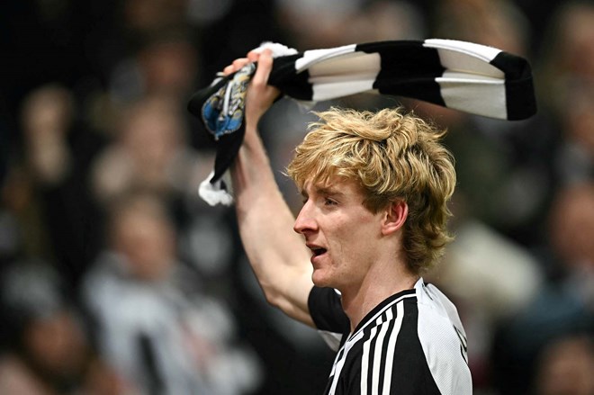 Gordon đã rời Newcastle để gia nhập Barcelona. Ảnh: AFP