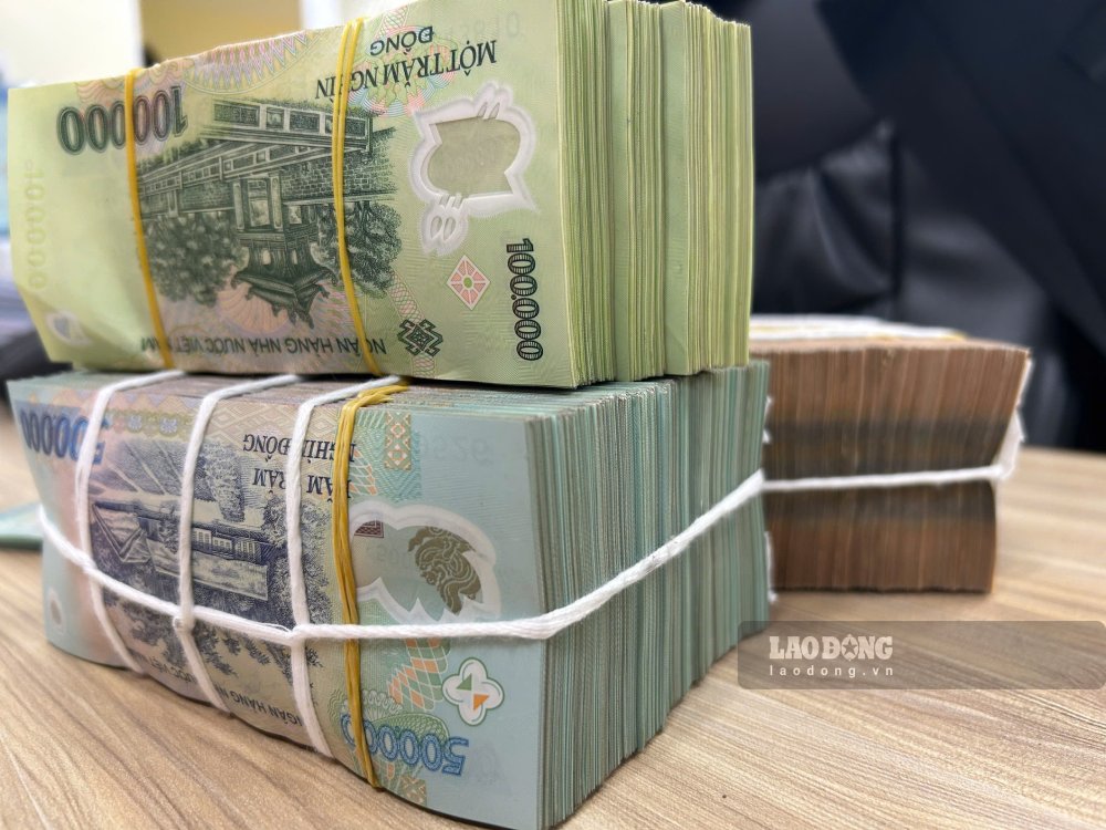 Decision No. 1472/QD-TTg requires early completion of dossiers to report to competent authorities for comments on the salary reform project, soon ranking teachers' salaries at the highest level in the career salary scale. Photo: Pham Dong