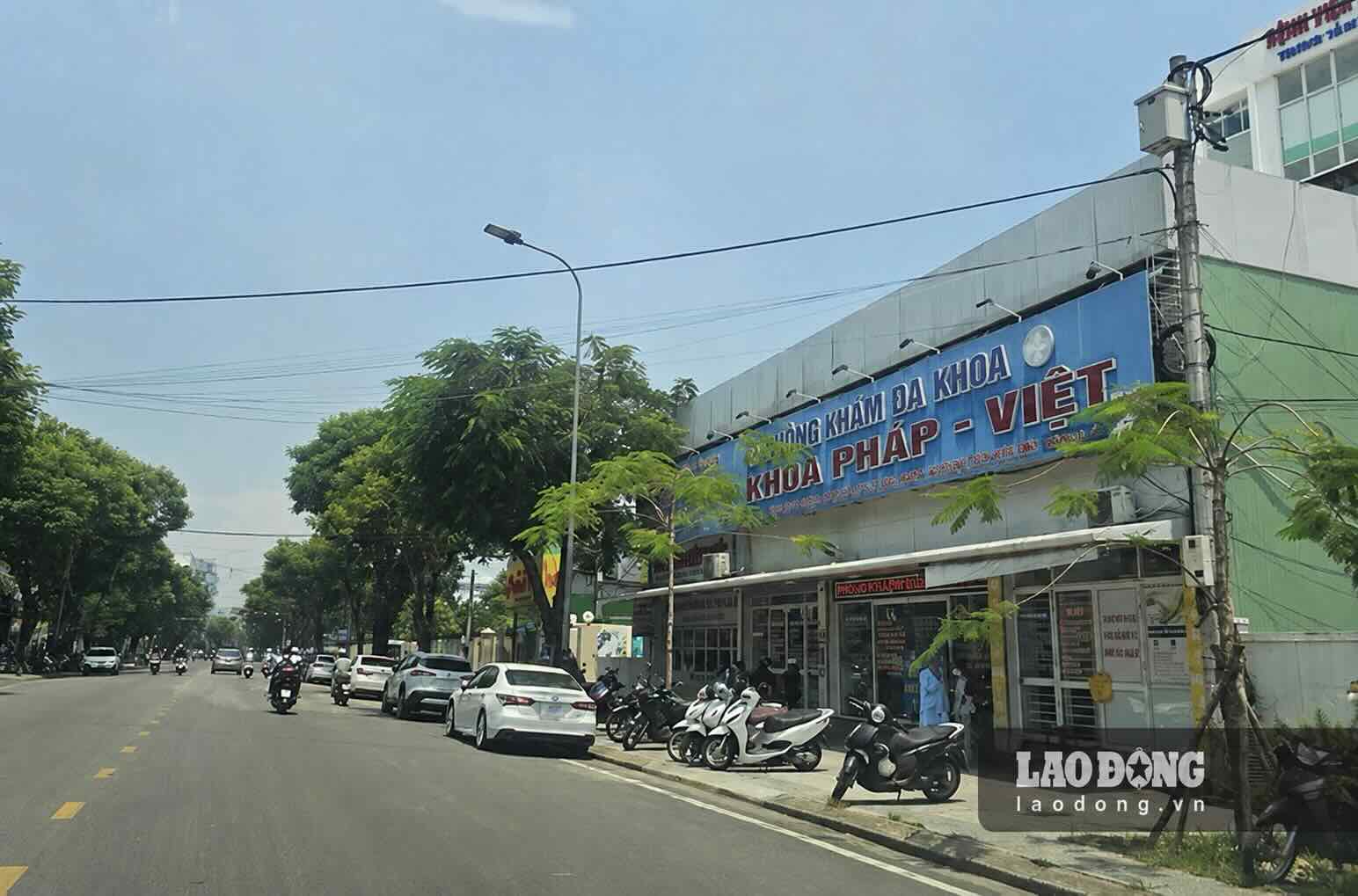 French-Vietnamese Medical General Clinic on Nguyen Hue Street. Photo: Phuc Dat.