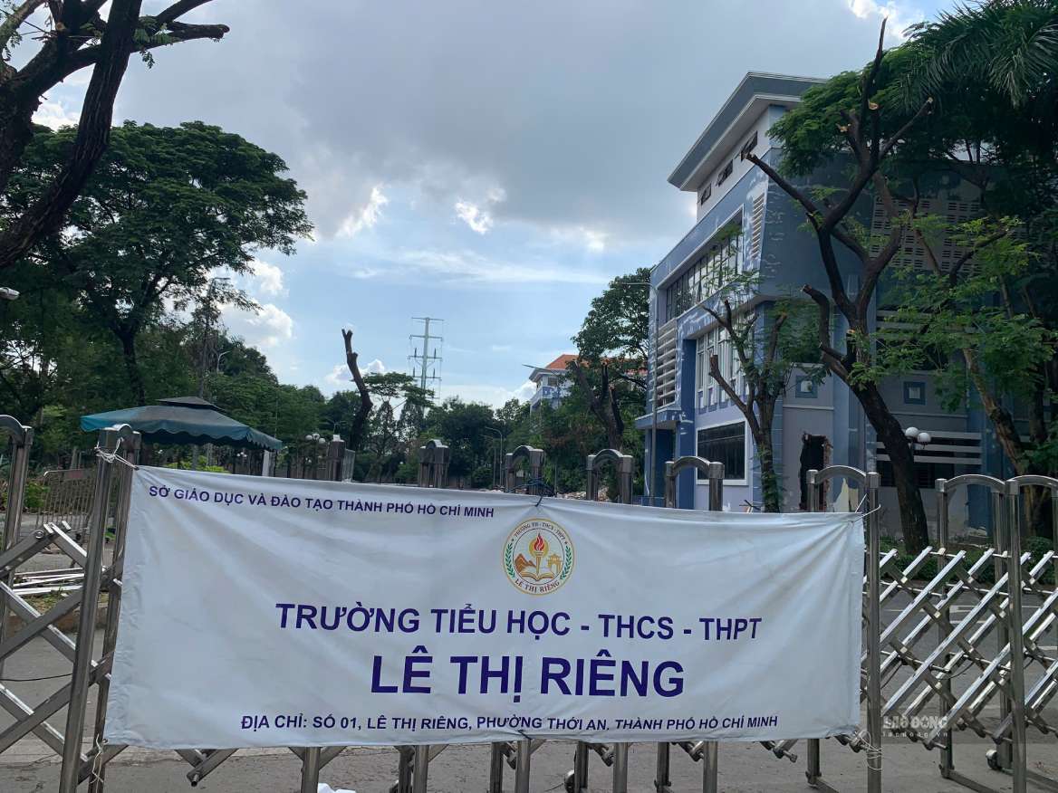 Khi những hạng mục cuối cùng hoàn tất, ngôi trường mới mang tên Anh hùng lực lượng vũ trang nhân dân Lê Thị Riêng sẽ chính thức đón những học sinh đầu tiên trong năm học 2026-2027. Ảnh: Thái Bảo