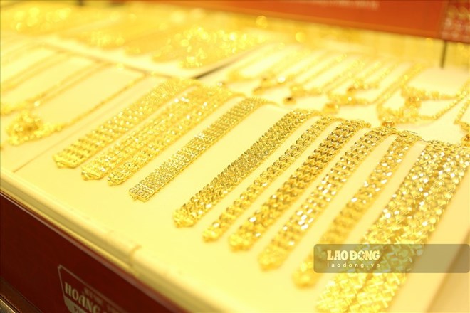 Gold prices rose for the third consecutive session as expectations for Fed monetary policy improved, supporting investor sentiment. Photo: Phan Anh
