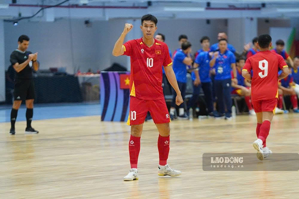 La selección vietnamita de fútbol sala apunta al último partido en el Campeonato Asiático amistoso - Tailandia 2026. Foto: Thanh Vu