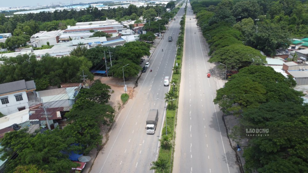 Một đoạn đường 25C đang khai thác, chờ kết nối đồng bộ cùng đoạn đang thi công. Ảnh: HAC