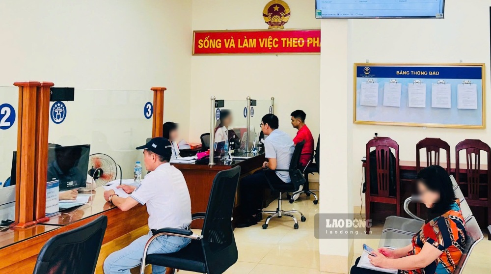 The Government regulates the recruitment, use and management of civil servants. Photo: Pham Dong
