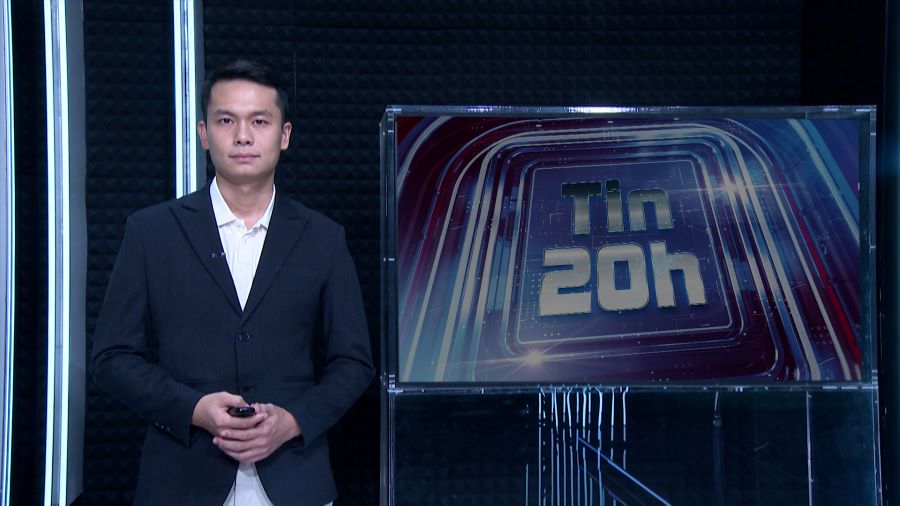 Nouvelles de 20h: Raison de la réorganisation de l'examen au centre d'examen du lycée spécialisé de Tuyên Quang