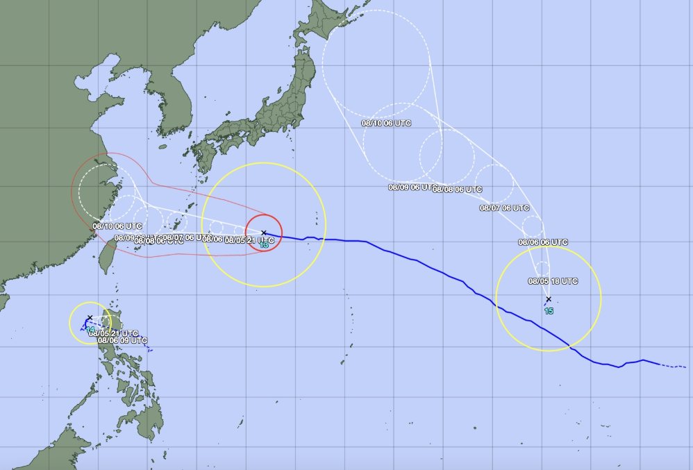 La tempête Chanhom (à l'extrême droite) est la dernière tempête à se former après les tempêtes Dolphin (au milieu) et Kujira (à gauche). Photo: JMA