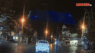 La fillette a été emmenée aux urgences à temps grâce au soutien de la police de la circulation. Capture d'écran