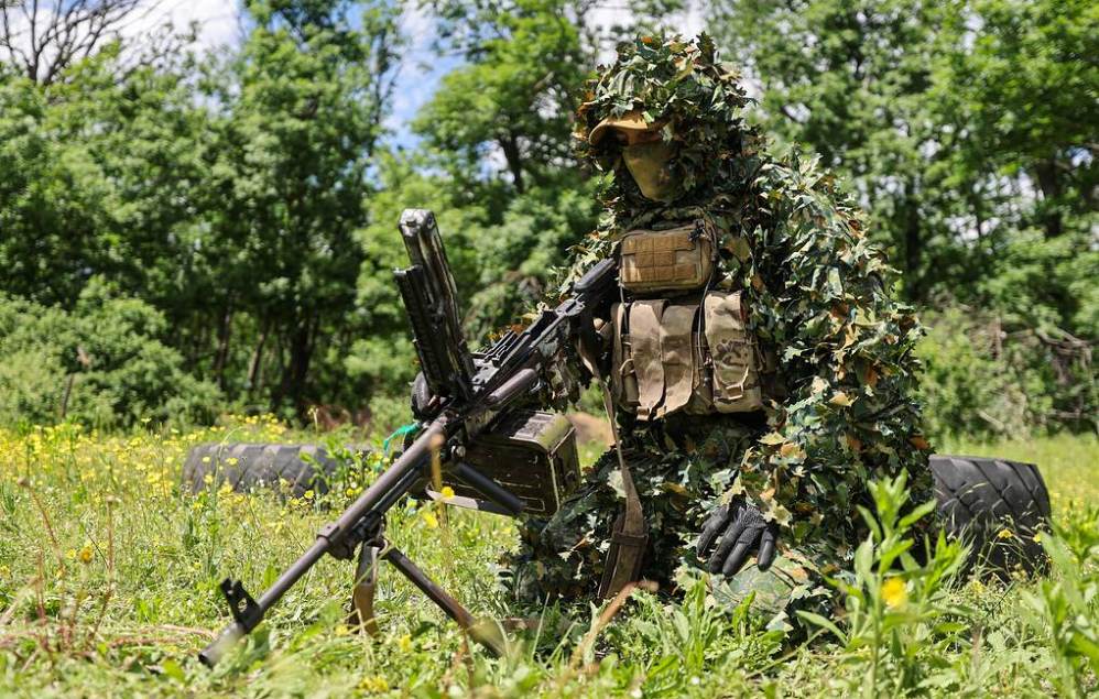 Russian soldiers on duty on the battlefield. Photo: TASS