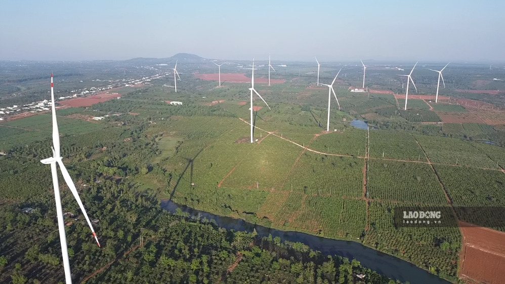 With the deployment of a series of power projects, Vietnam Electricity Group needs to soon allocate investment capital for the transmission grid in Gia Lai. Photo: Thanh Tuan