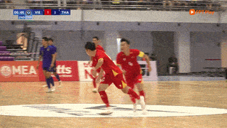 Vietnam futsal team draws 3-3 with Thailand. Photo: FPT Play