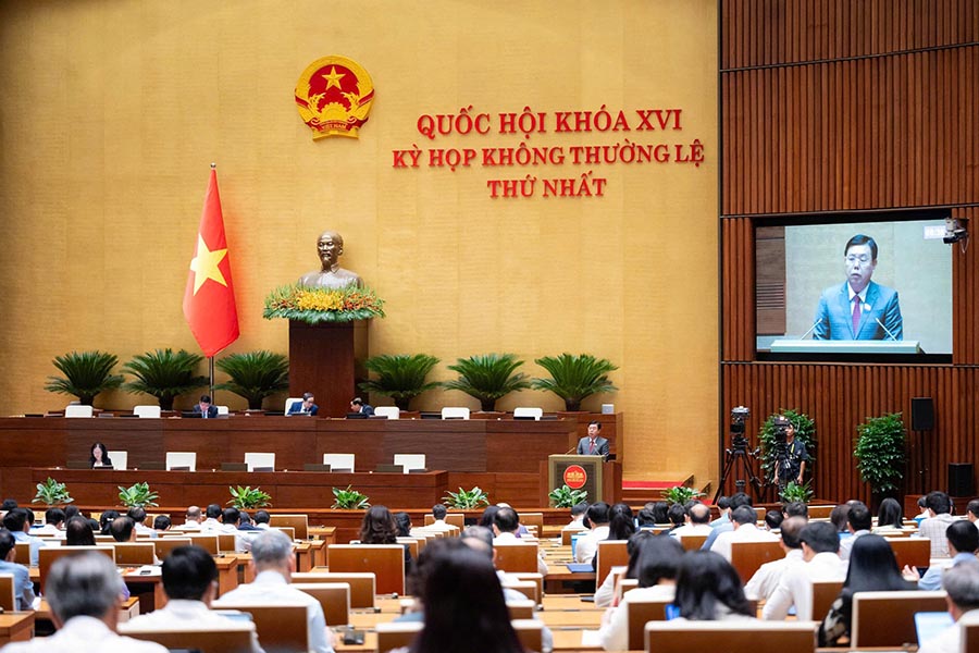 El proyecto para establecer la ciudad de Quang Ninh y la ciudad de Bac Ninh se está presentando a la Asamblea Nacional para obtener opiniones. Foto: Media. quochoi. vn
