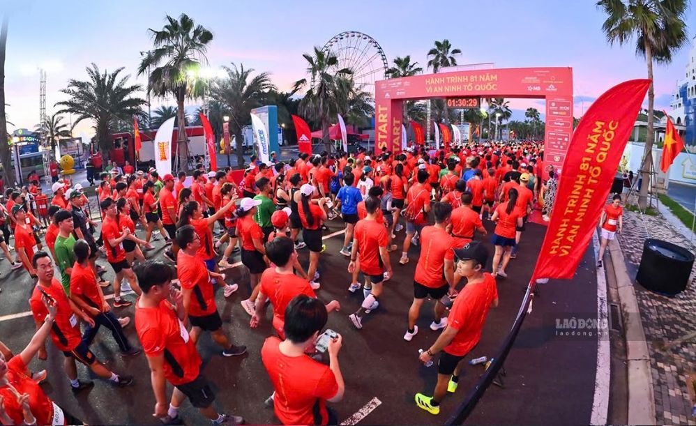 Giải chạy Marathon được tổ chức tại Lâm Đồng. Ảnh: Duy Tuấn 