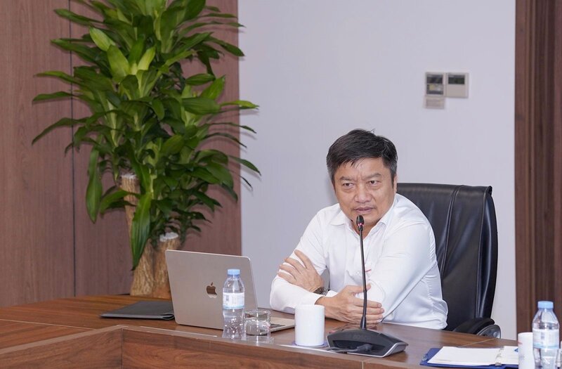 Chủ tịch HĐTV Nguyễn Tiến Khoa phát biểu chỉ đạo tại Hội nghị. Ảnh: GENCO1
