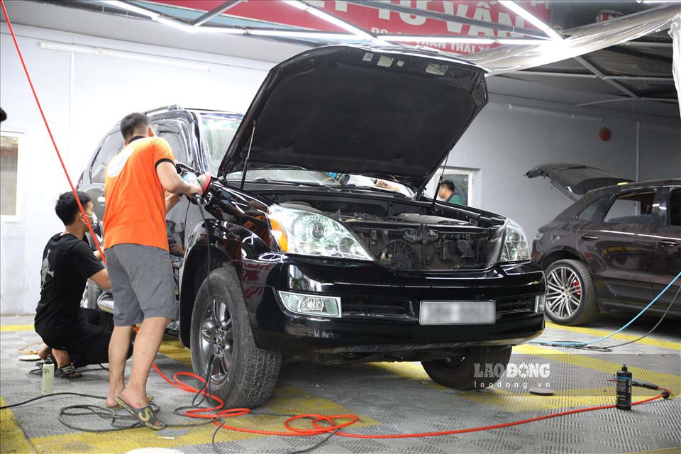 Fully implementing maintenance items after 100,000 km helps the car maintain stability and extend engine life. Photo: Cat Tien