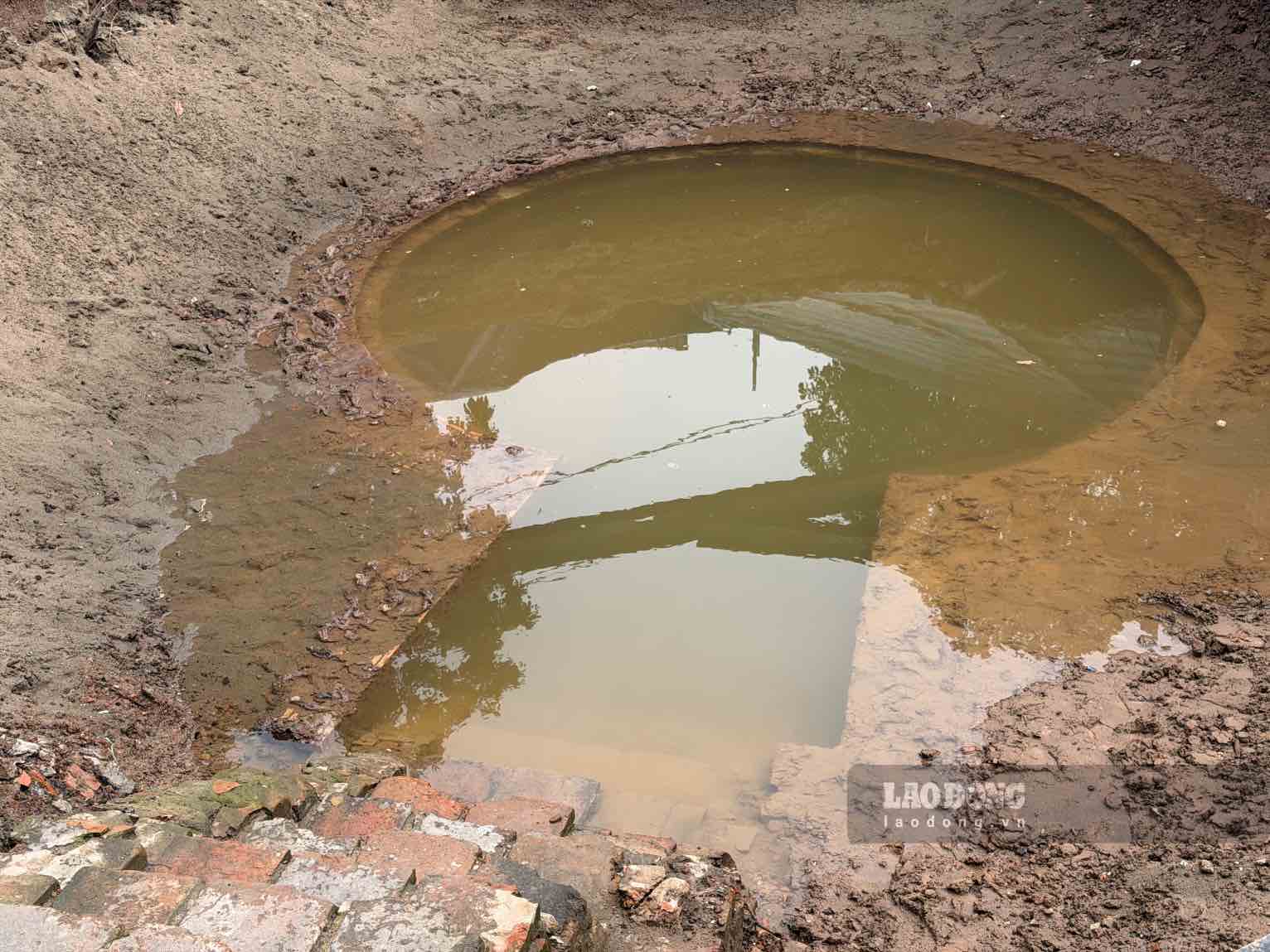 Ancient well discovered inside the cultural house campus in Hanoi. Photo: Hoai Anh