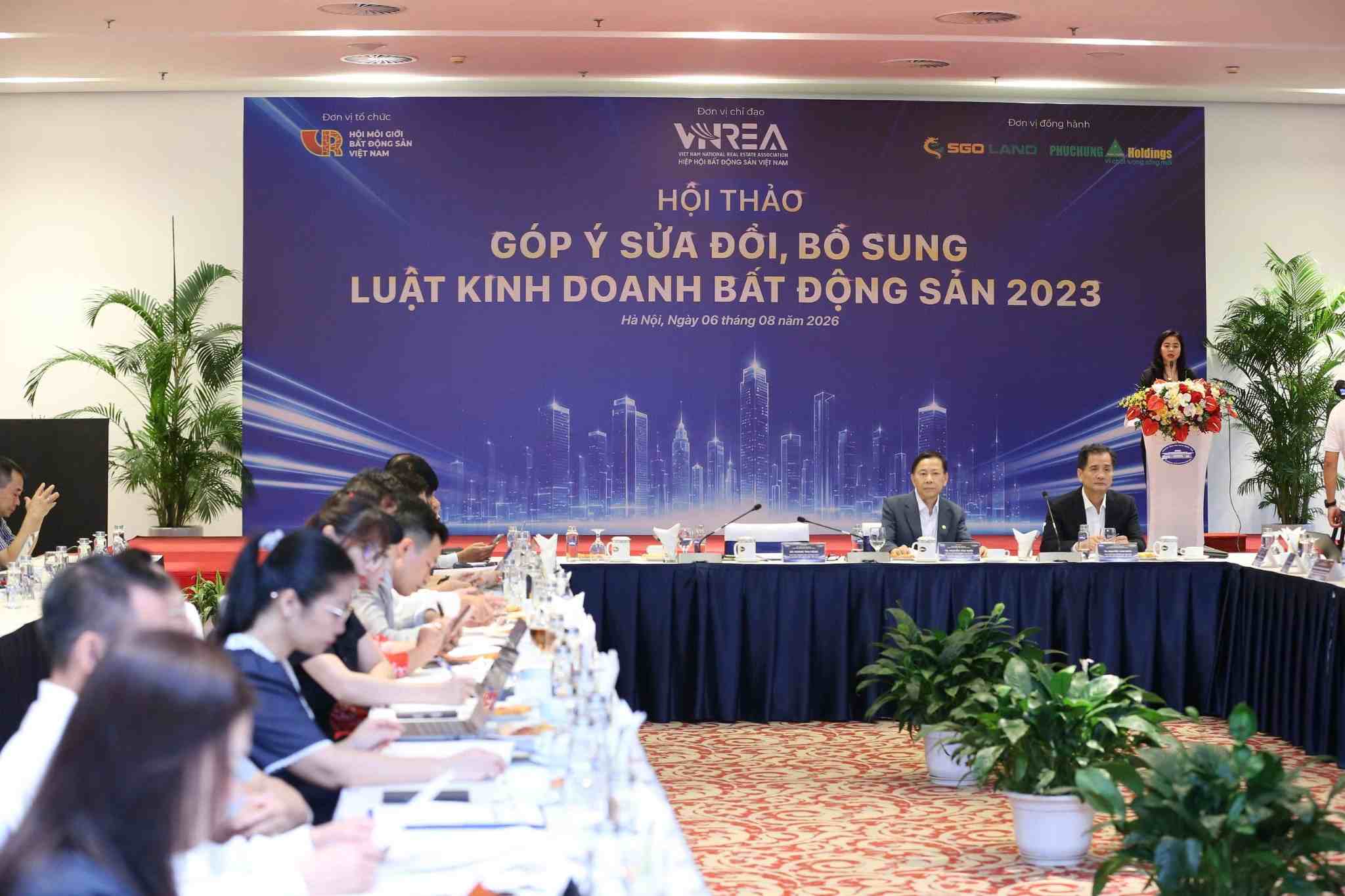 Workshop to contribute opinions on the draft Law on Real Estate Business (amended) was held on the morning of August 6, 2026. Photo: Organizing Committee provided