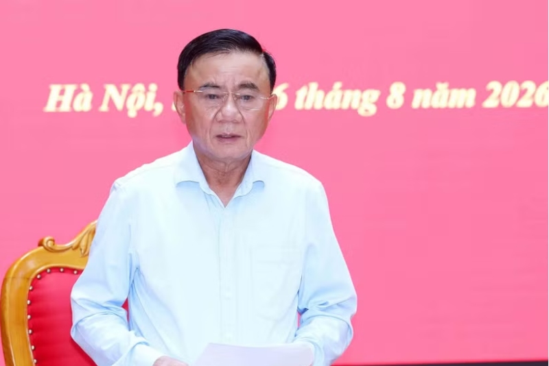 Politburo Member, Standing Secretary of the Secretariat Tran Cam Tu - Secretary of the Party Committee of Central Party agencies requested the development of management software and a set of indicators to evaluate officials as substantive and effective. Photo: VNA