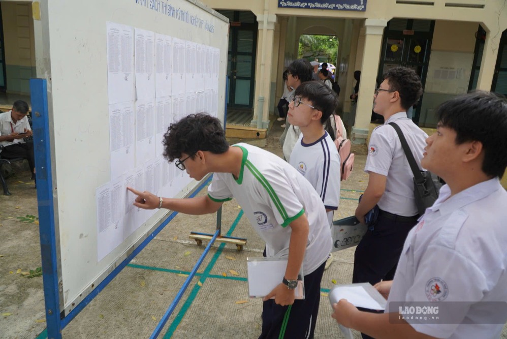 Las notas de corte universitarias para 2026 serán anunciadas por las escuelas antes de las 17:00 horas del 13. 8. Foto: Chan Phuc