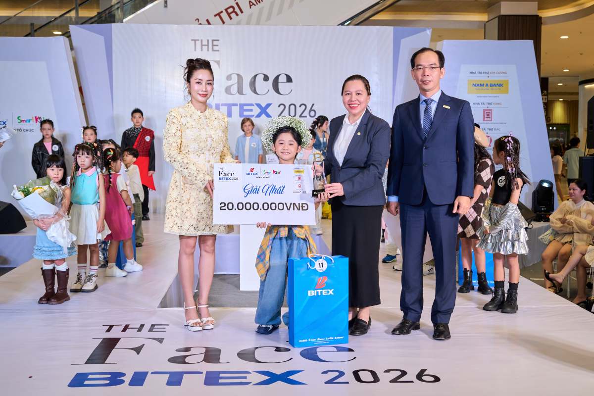 Bé Âu Trần Trọng Hiếu (8 tuổi)