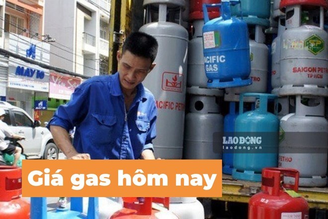 Retail gas prices today, August 6, remain stable after the price update at the beginning of August. Photo: Nguyen Binh