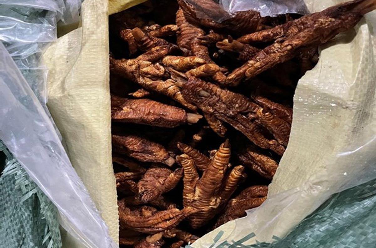 Chân gà đã qua chế biến. Ảnh: Công an Quảng Ninh