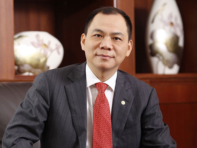 Mr. Pham Nhat Vuong continues to lead with 34.2 billion USD, up 141 million USD compared to the previous session. Photo: Vingroup