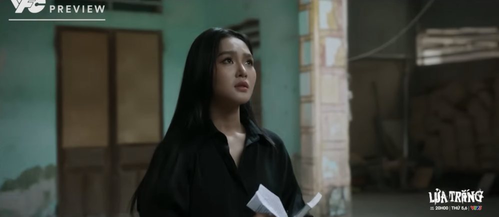 Sương có thể gặp nguy hiểm khi cố truyền tin ra ngoài. Ảnh: VFC