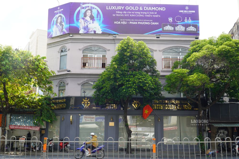 Luxury Gold & Diamond thông báo tiếp tục tạm ngừng hoạt động từ ngày 5.8 đến khi có thông báo mới.