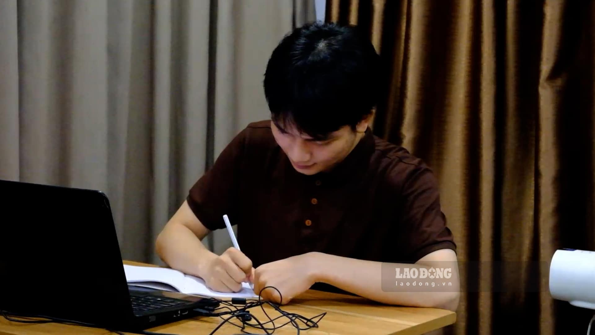 Un parcours d'apprentissage aide les jeunes à s'adapter au marché du travail moderne. Photo: Nguyễn Trang