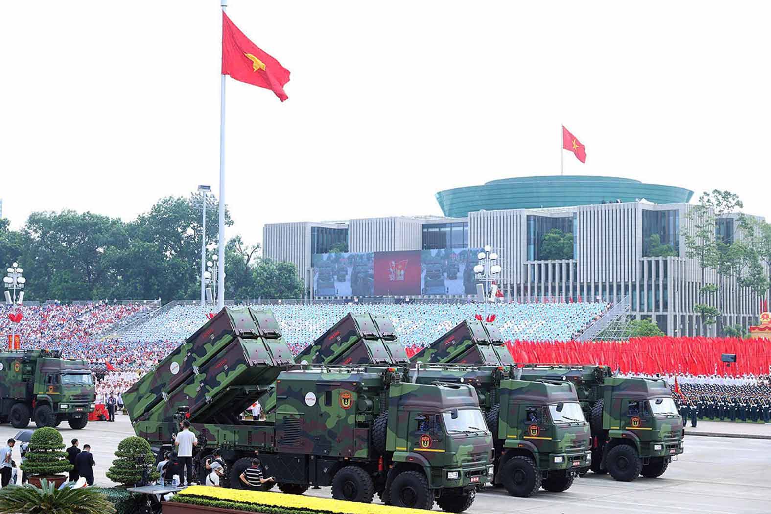Hệ thống vũ khí công nghệ cao do Viettel nghiên cứu, sản xuất tham gia lễ diễu binh. Ảnh: Viettel