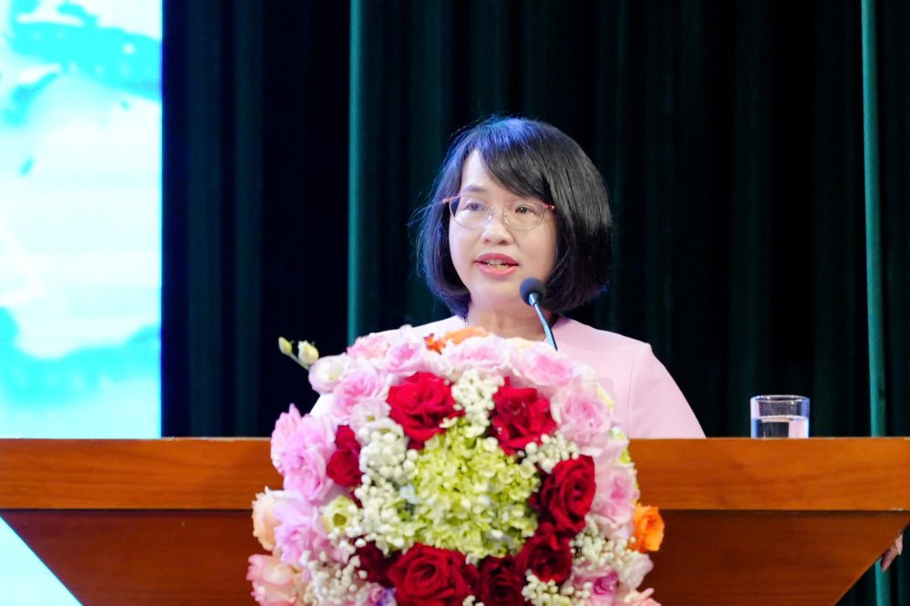 Assoc. Prof. Dr. Pham Thi Hoang Anh, Standing Deputy Director of the Vietnam Banking Academy, delivered the opening speech at the conference. Photo: BTC provided
