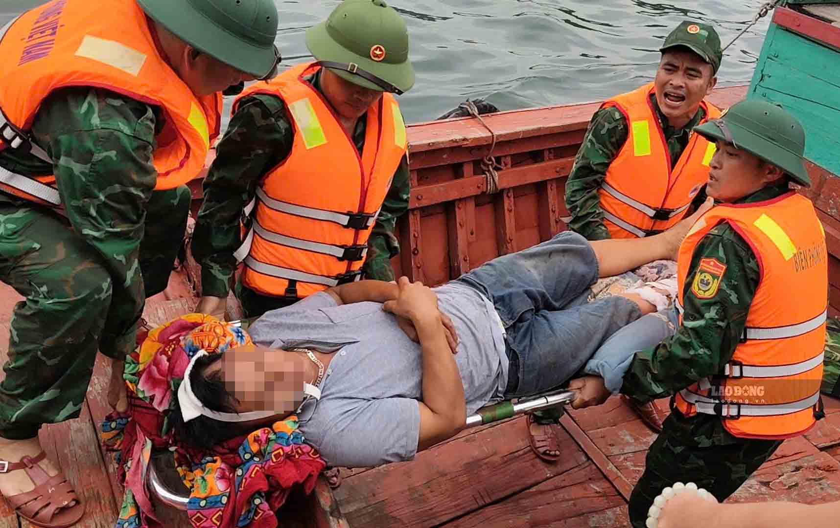 クアソット国境警備隊が海上で遭難した漁民Hを救助。写真:チャン・トゥアン