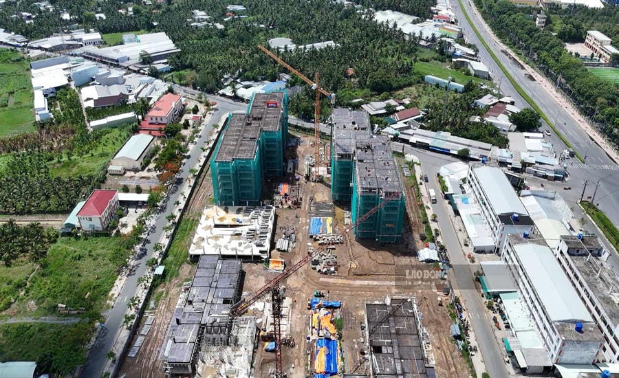 The Trade Union Social Housing project in Giao Long Industrial Park contributes to realizing the goal of housing for workers. Photo: Hoang Loc