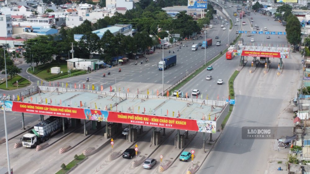 Trạm thu phí.
