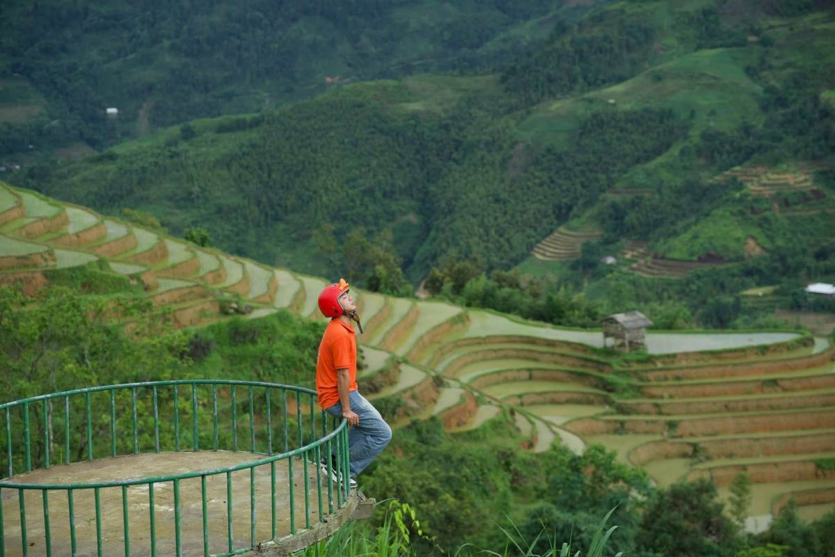 Cho đến hiện tại, anh đã trở thành Giám đốc 1 công ty du lịch có tiếng tại địa phương, với nhóm review du lịch Hà Giang có hơn 2 triệu thành viên. Ảnh: Nhân vật cung cấp