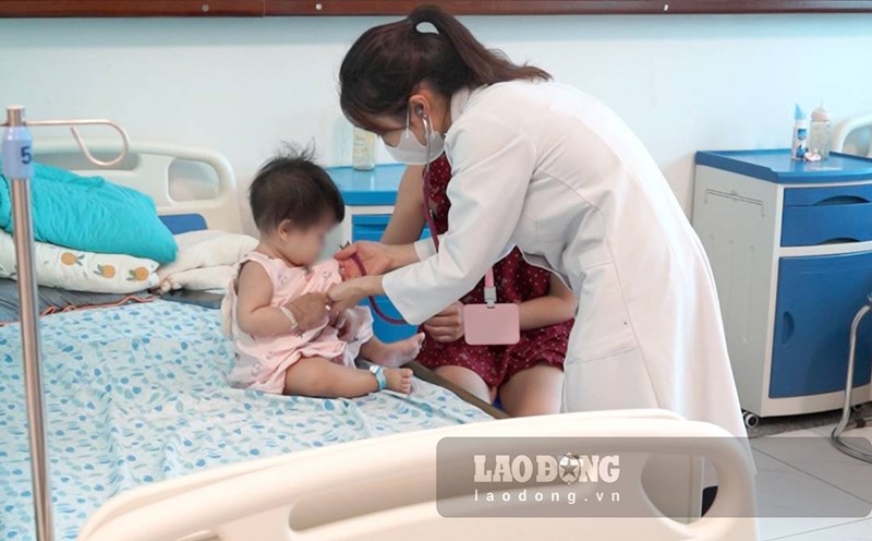 Khay thử cúm A B Novatrend - Tăng hơn 200 ca bệnh cúm, người dân cần làm gì để nhận biết và phòng ngừa? 3 Ca COVID-19 tăng nhẹ, triệu chứng dễ nhầm cảm cúm