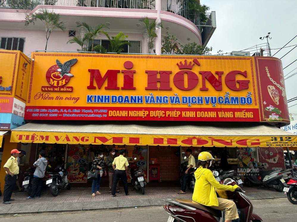 Mi Hong gold business store on Bui Huu Nghia street, Gia Dinh ward, Ho Chi Minh City. Photo: Ha May