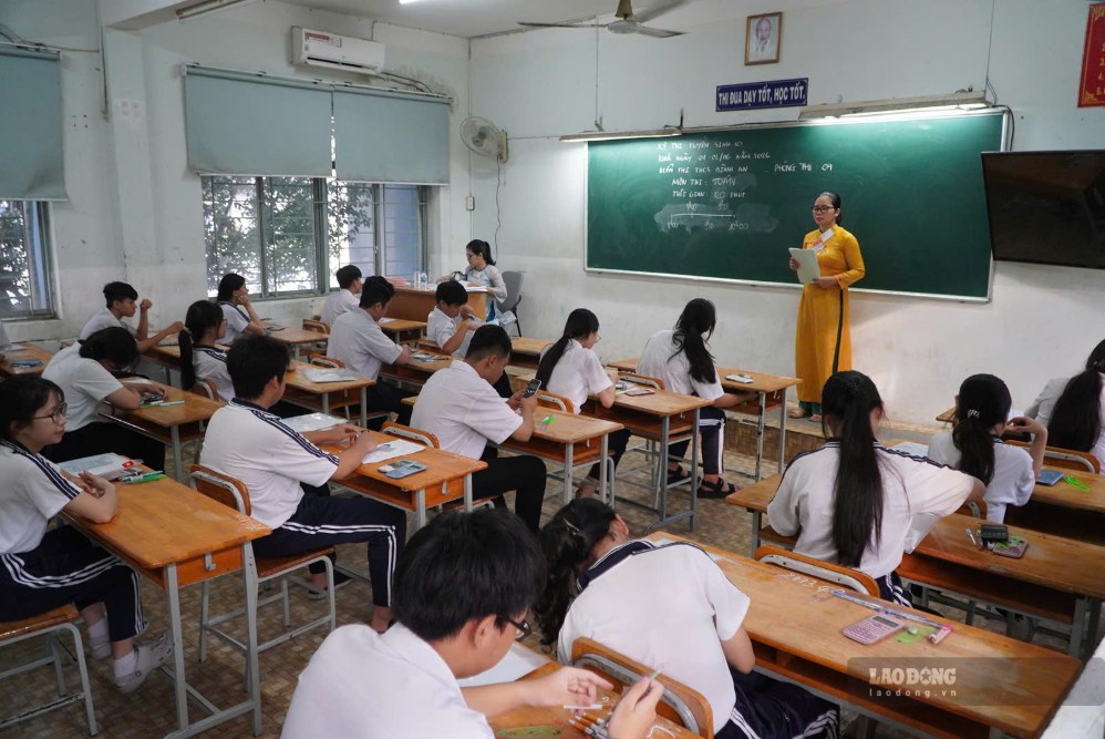 Candidates taking the 2026 high school graduation exam in Ho Chi Minh City. Photo: Chan Phuc