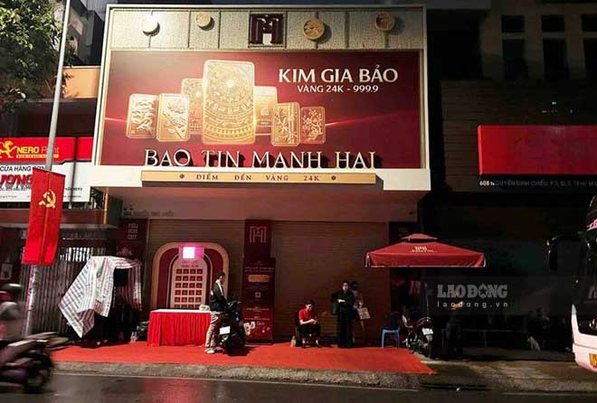Bao Tin Manh Hai a publié un communiqué après que l'Inspection gouvernementale a annoncé la conclusion de l'inspection sur les activités commerciales d'or. Photo: Ngoc Le