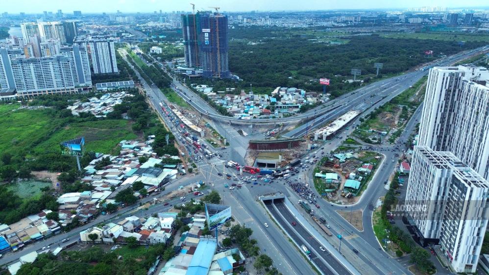 Toàn cảnh nút giao An Phú. Ảnh: Anh Tú