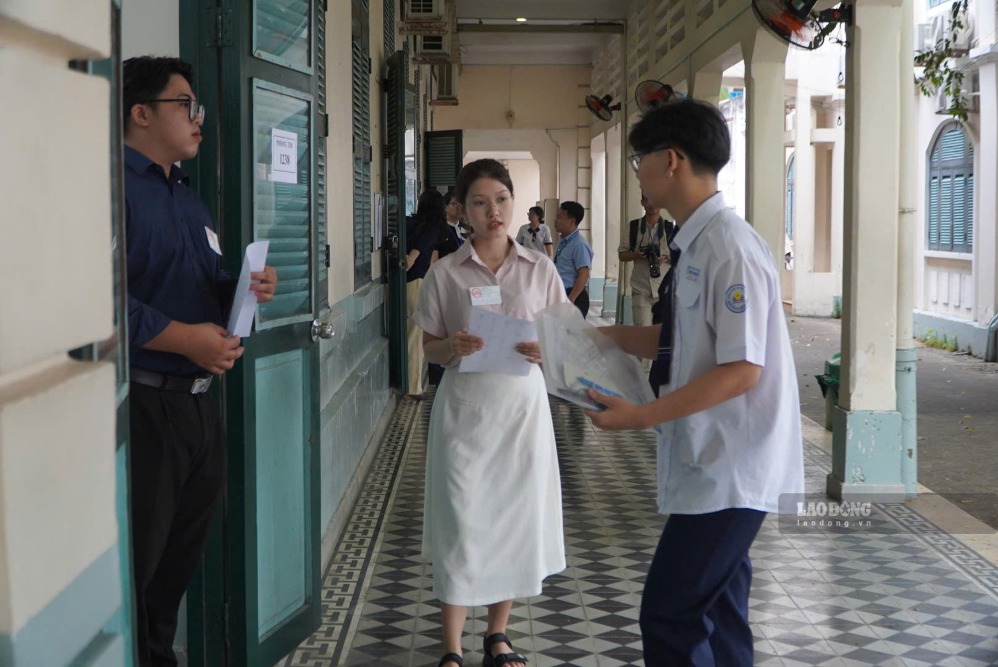 Candidates taking the 2026 high school graduation exam in Ho Chi Minh City. Photo: Chan Phuc