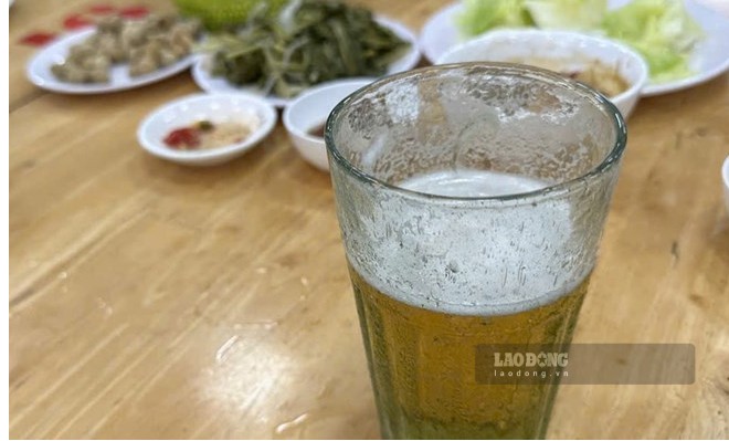 Beer is one of the drinks that can increase uric acid. Photo: Ha Anh.