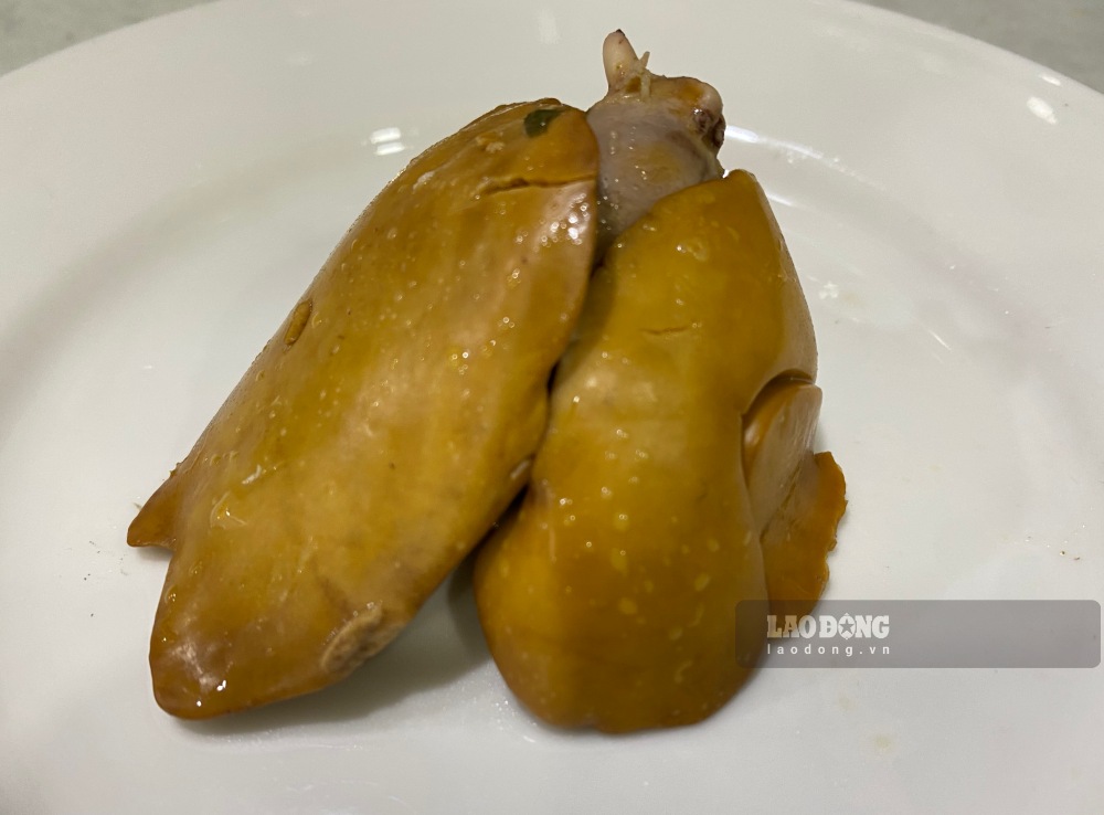 Organ meats such as liver, intestines, spleen and kidneys rich in purines are foods to avoid for people with high uric acid. Photo: Tra My