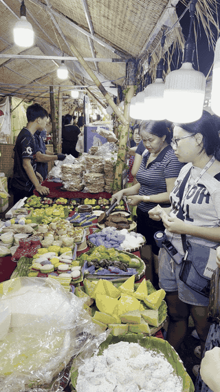 Semana de la Cocina de Can Tho: los propietarios de los puestos están entusiasmados por los buenos ingresos